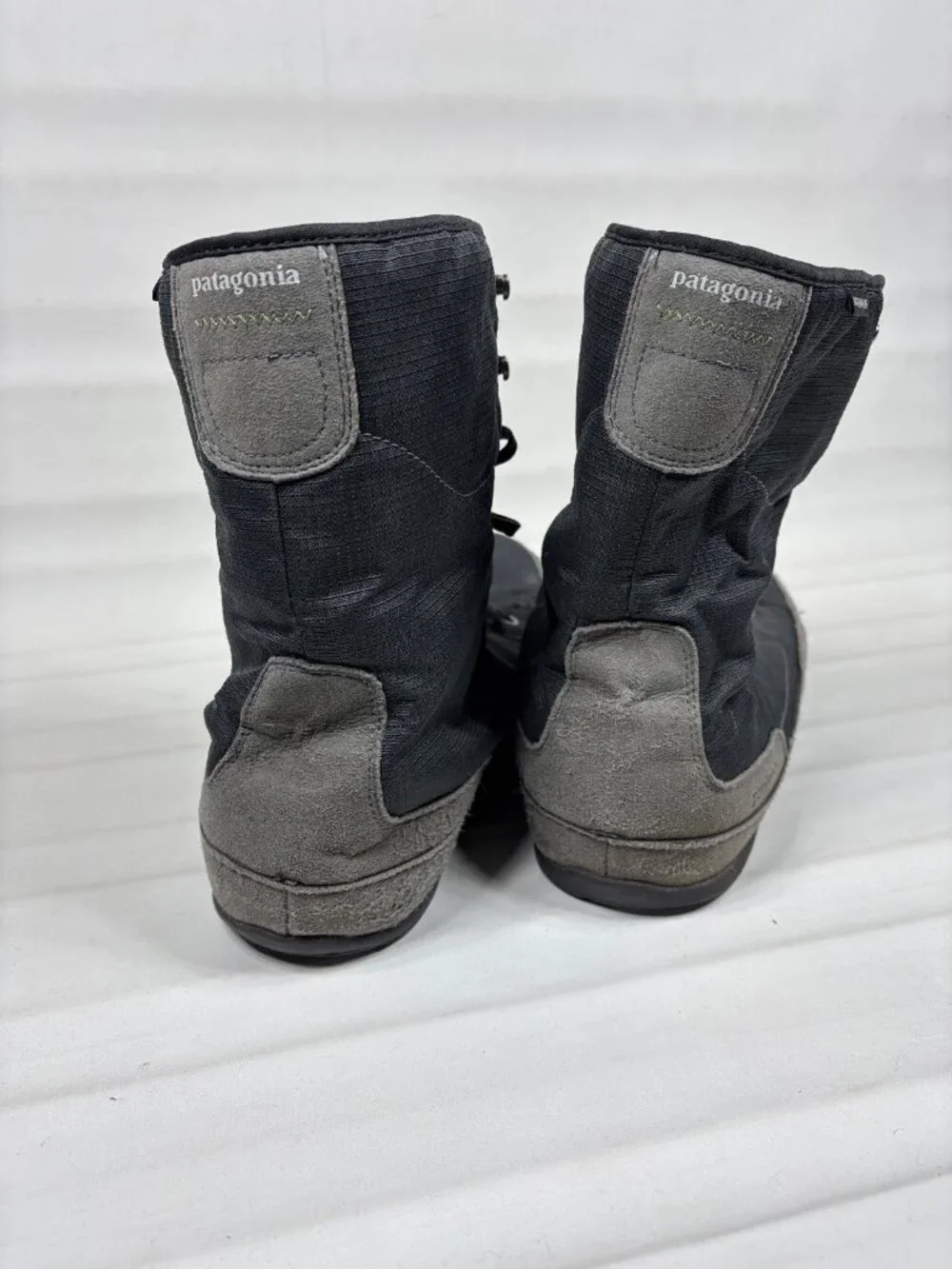 Patagonia Activist Puff High Waterproof Winter Boots Black Smoked Green Mens 13